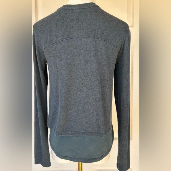 Athleta Girl Double Layer Top Crew Neck Long Sleeve XL/14 - Picture 4 of 8